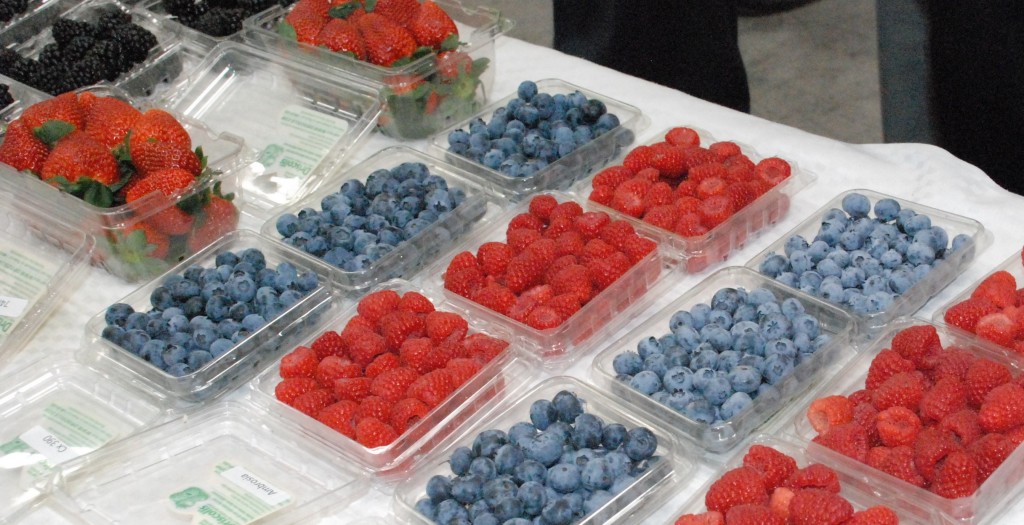 LOS CHINOS degustarán las frutillas mexicanas.