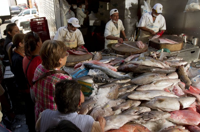 Pescados y mariscos suben de precio en Aguascalientes