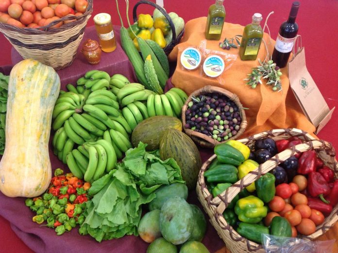 TAMBIÉN QUIEREN colocar en la Riviera Maya los productos agrícolas de Campeche.
